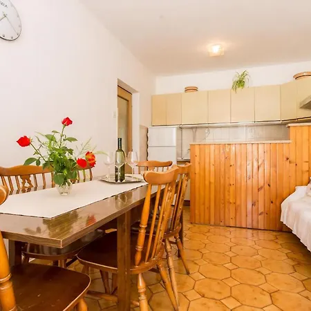 Apartment Morozin